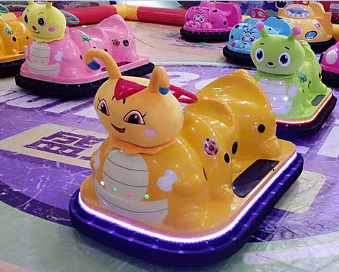 caterpillar kids bumper cars 