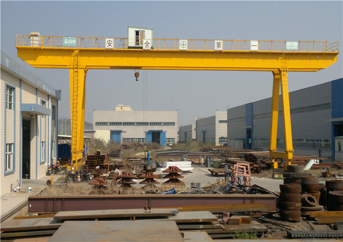 High quality double girder gantry crane 25 ton