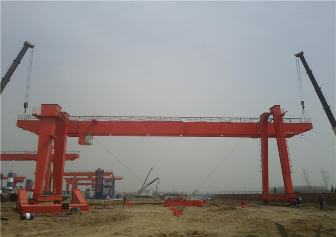 Give gantry crane 25 ton