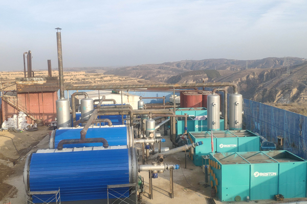 waste pyrolysis machine